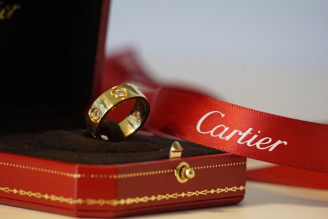 18k Yellow Gold LOVE Ring with Diamonds Signed Cartier (1 of 4)