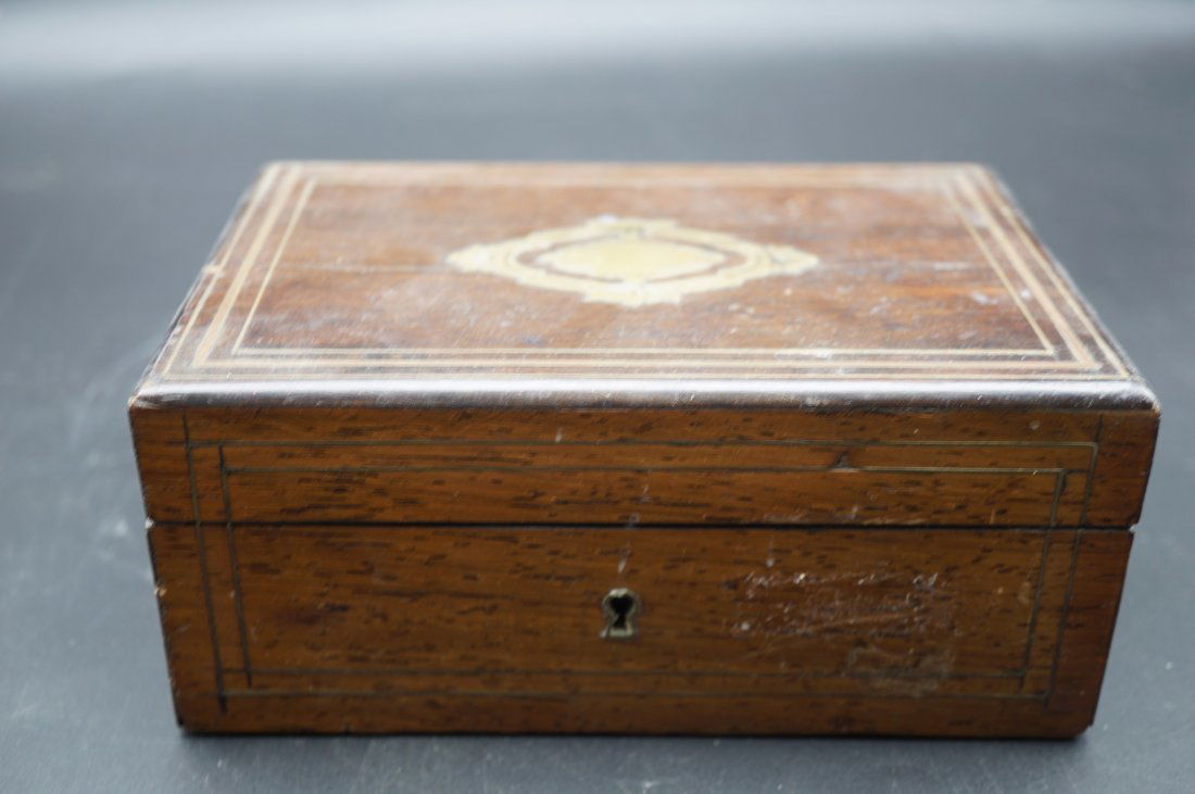 Inlaid Jewlery Box (1 of 4)