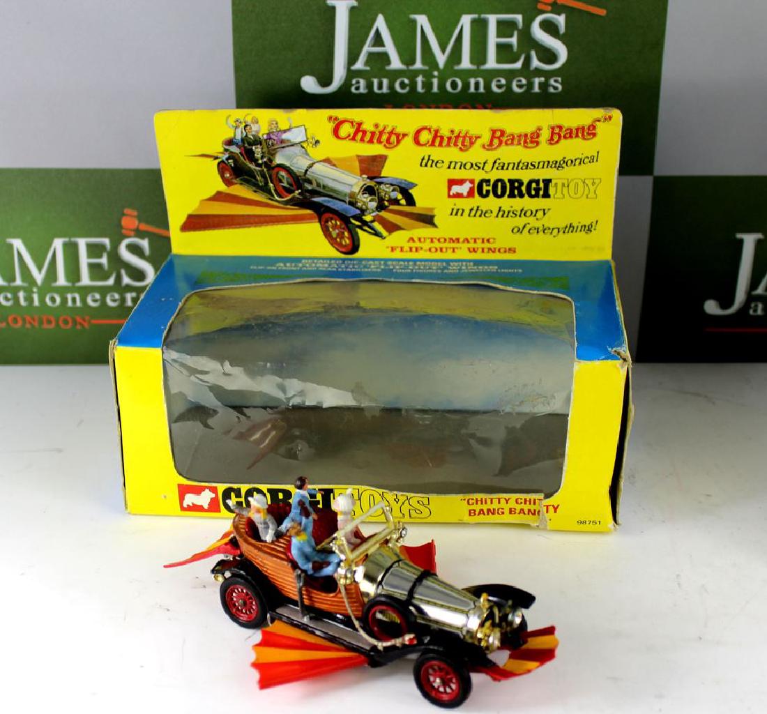 Corgi Toys diecast model no.266, Chitty Chitty Bang (1 of 6)