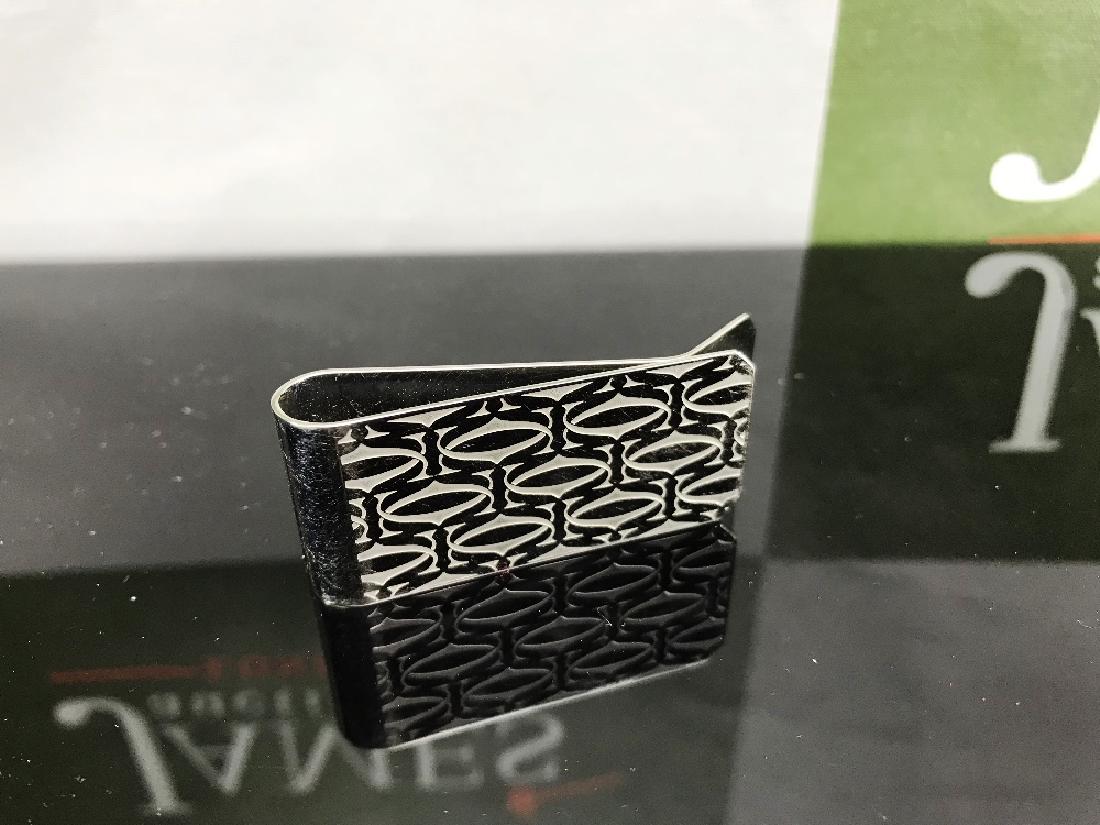 A Cartier Décor money clip (1 of 2)