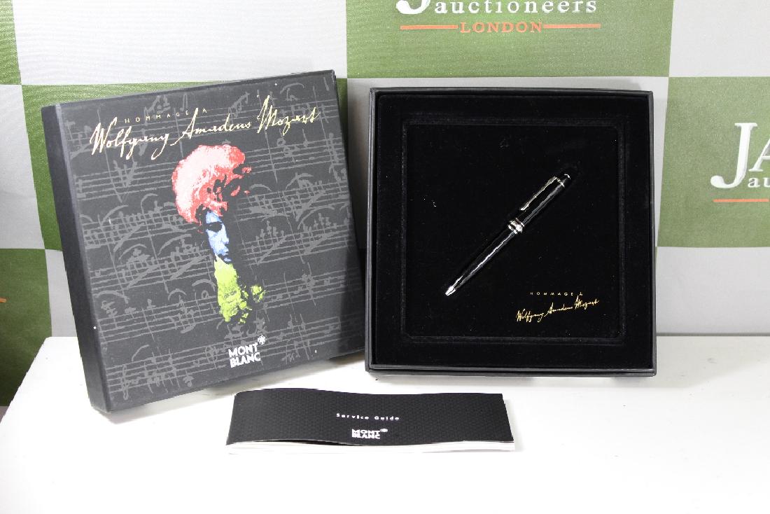 Montblanc Mozart solitaire platinum line pen, ltd: Montblanc Mozart solitaire platinum line pen, ltd edition