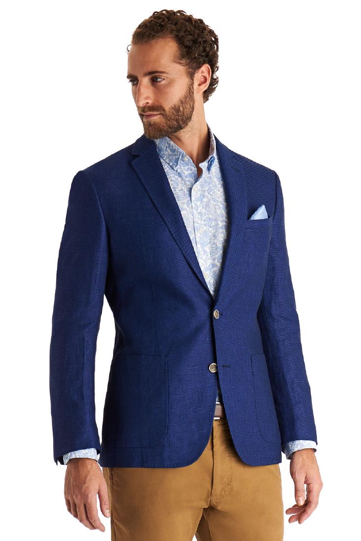 A new Moss linen summer polo jacket size large removed: A new Moss linen summer polo jacket size large removed from designer gent`s boutique Chelsea, london. RRP £249