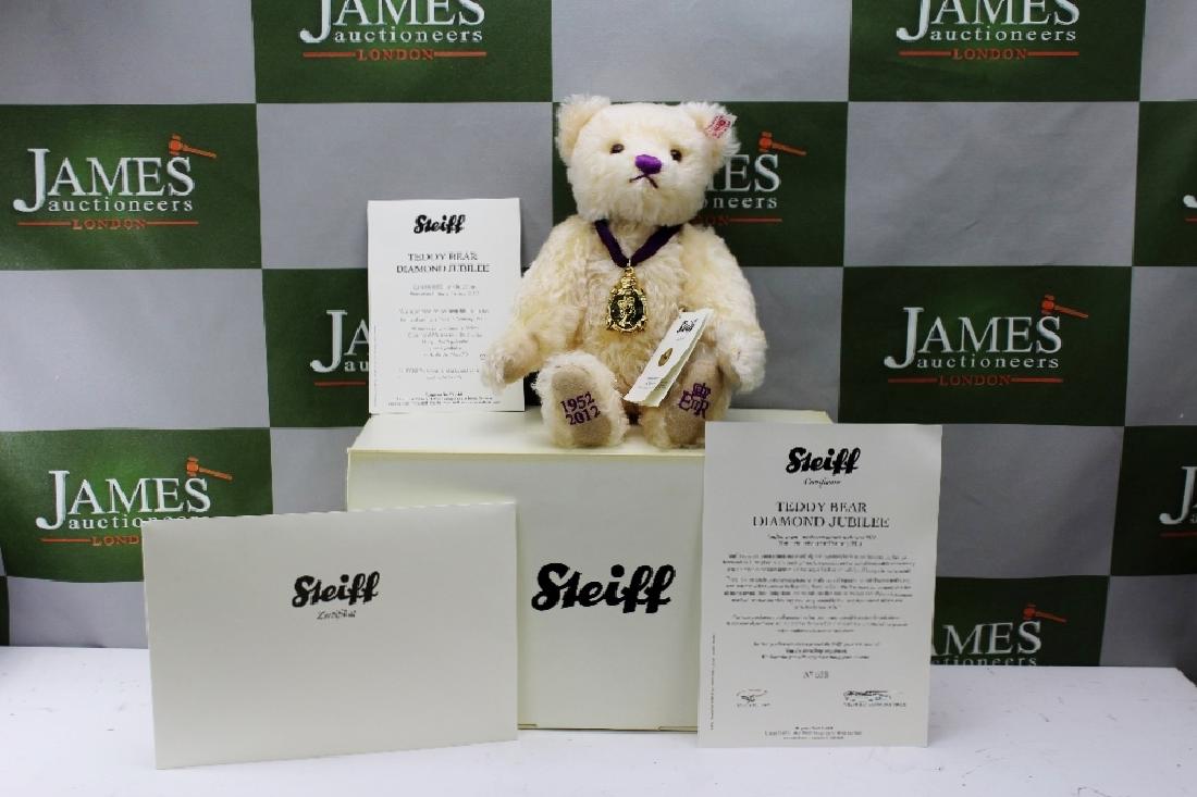 A Steiff 2012 limited edition Diamond Jubilee Teddy (1 of 2)