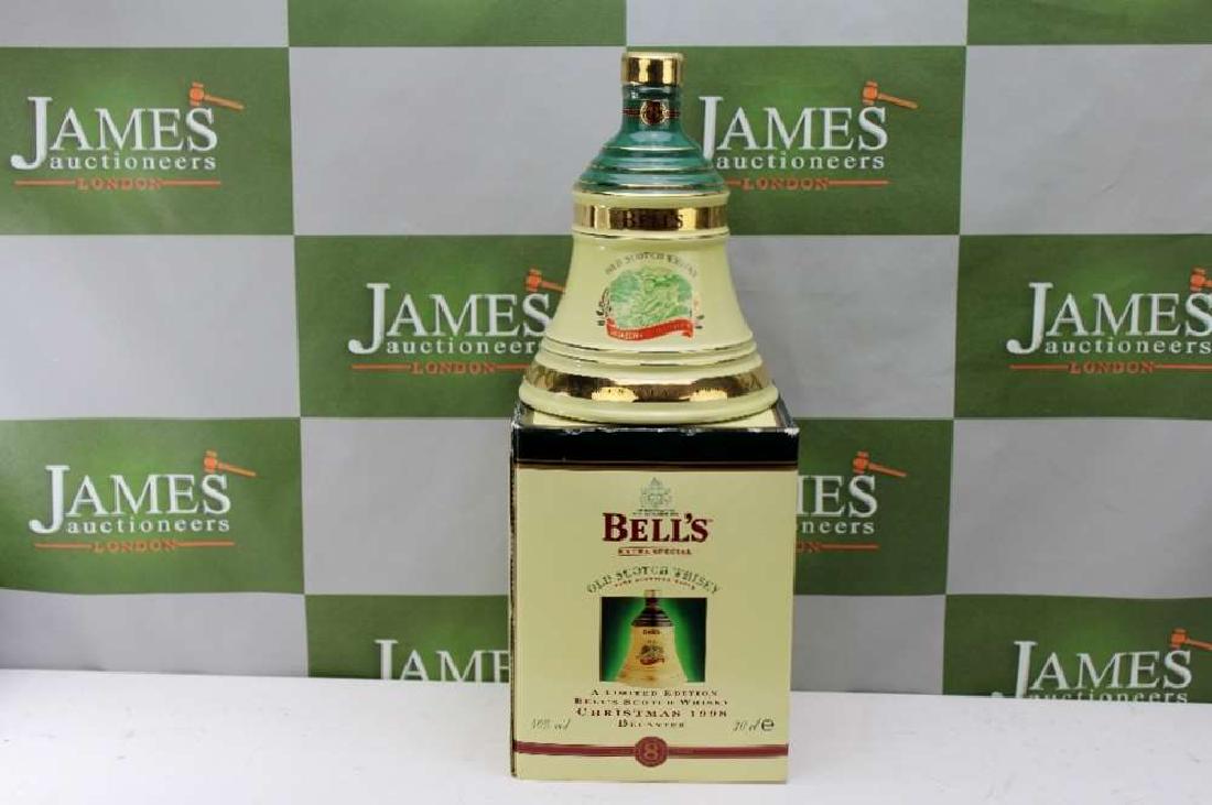 Â Boxed Wade Bell's -Scotch Whiskey Decanter ltd: Â Boxed Wade Bell's -Scotch Whiskey Decanter ltd edition, all sealed and unopened.
