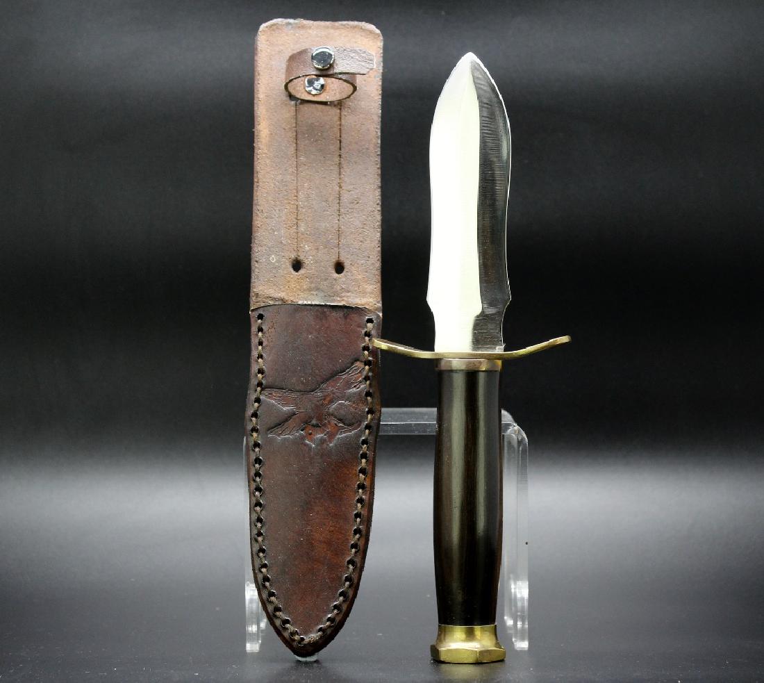 An Archers Daggers, 5ins Bright Steel Blade (1 of 2)