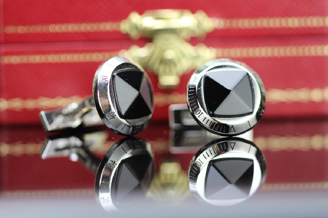 Pasha de Cartier Cufflinks Sterling Silver&Black (1 of 4)