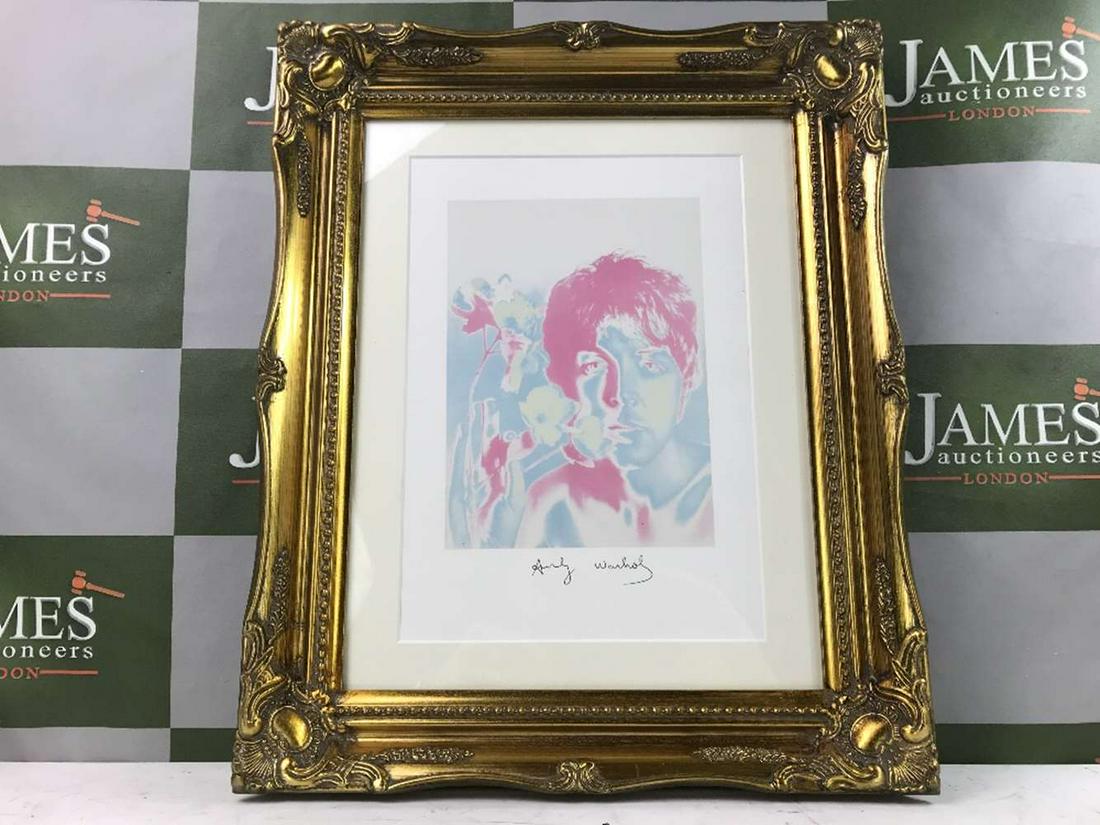 Richard Avedon, The Beatles Paul McCartney 1967, Hand (1 of 3)