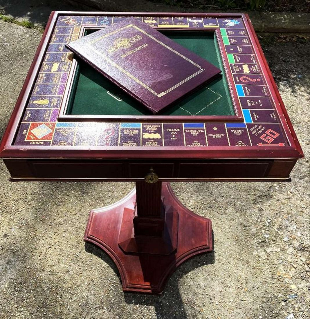 Franklin Mint 24 Gold Plated Monopoly Table & Stand (1 of 6)