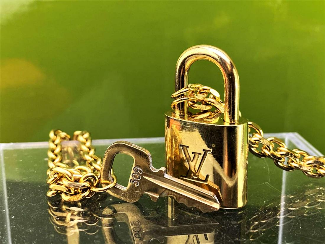 Louis Vuitton Padlock Necklace and Matching Key (1 of 5)
