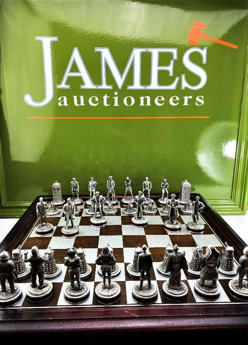 Doctor Who: Danbury Mint Chess Set 1992-Extremely Rare (1 of 10)