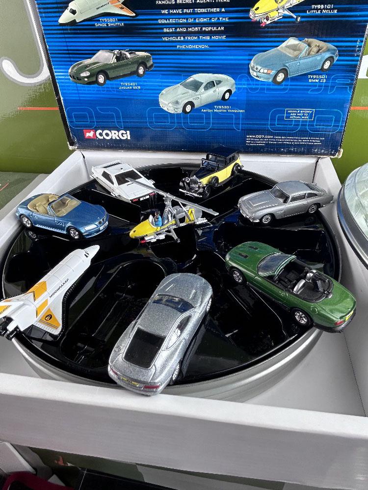 Corgi James Bond 007 Collection Film Canister 8 Car Edition-Rare. (1 of 7)