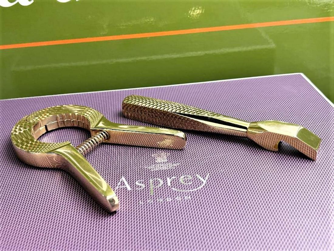 Asprey Two-Piece Gold Plated Bar Tools Set Circa 1950/70`s: Asprey Two-Piece Gold Plated Bar Tools Set Circa 1950s to 1970s