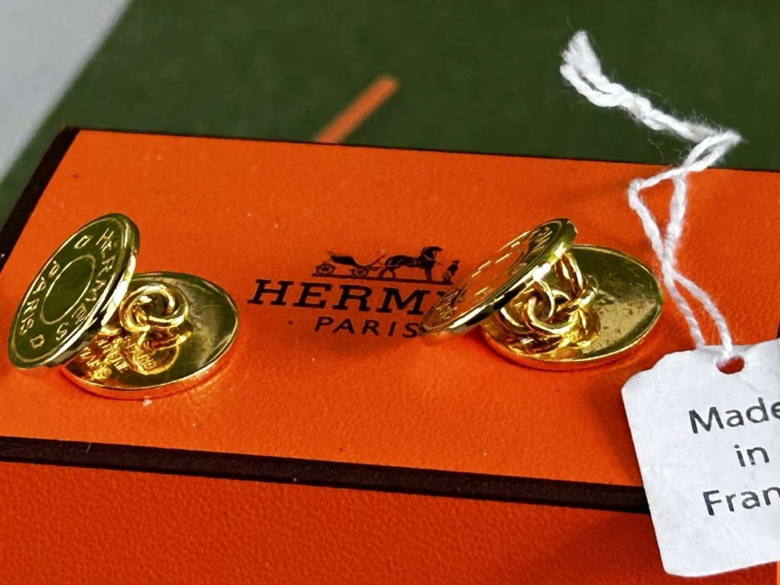 Hermès Paris Bijouterie Fantaisie Gold Plated Cufflinks (1 of 2)