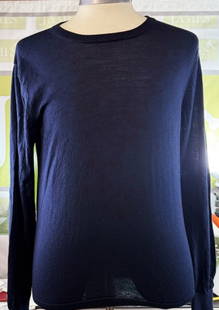 Hackett London Merino Wool Italian Thin Yarn Navy Summer Jumper: Hackett London - Merino Wool Italian Thin Yarn Navy Summer Jumper, size as pictured,From a well known premium pre owned retailer who specialises in top quality brand name garments, bags and shoes etc,