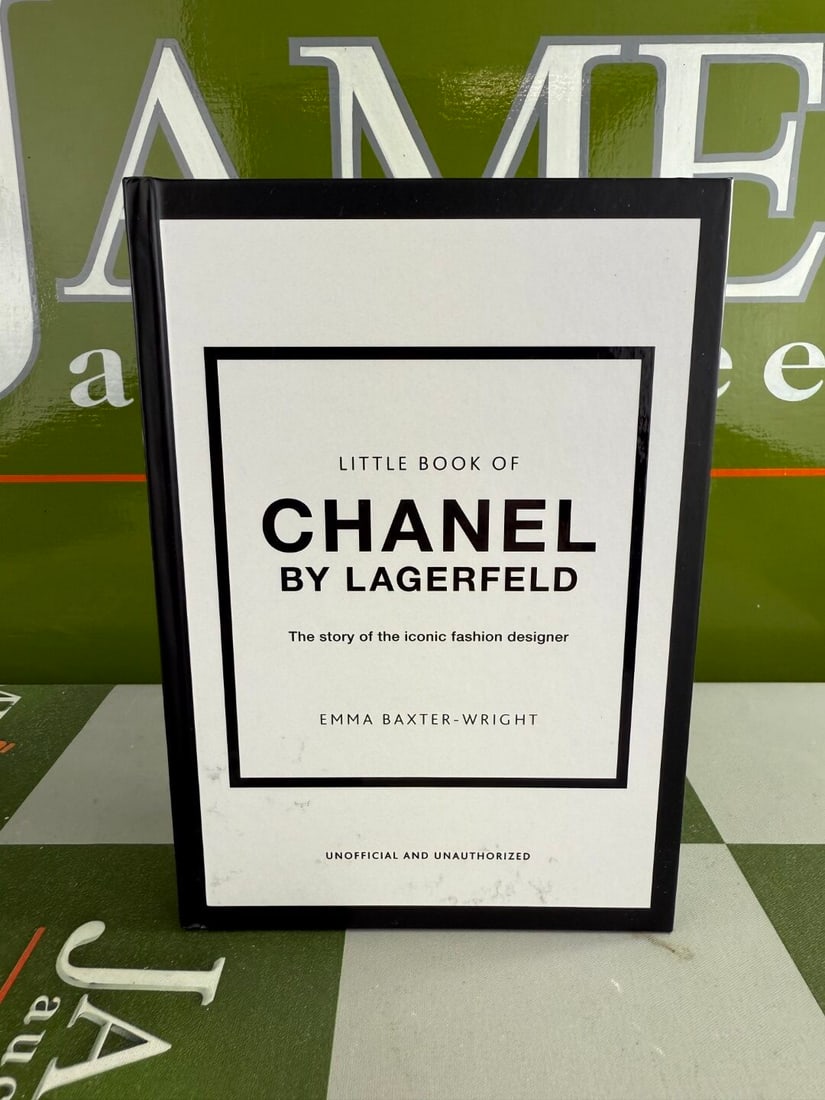 Little Book Of Chanel-History of The Fashion House-Coffee Table Book: Little Book Of Chanel-History of The Fashion House-Coffee Table Book-mint example, Hardback book.