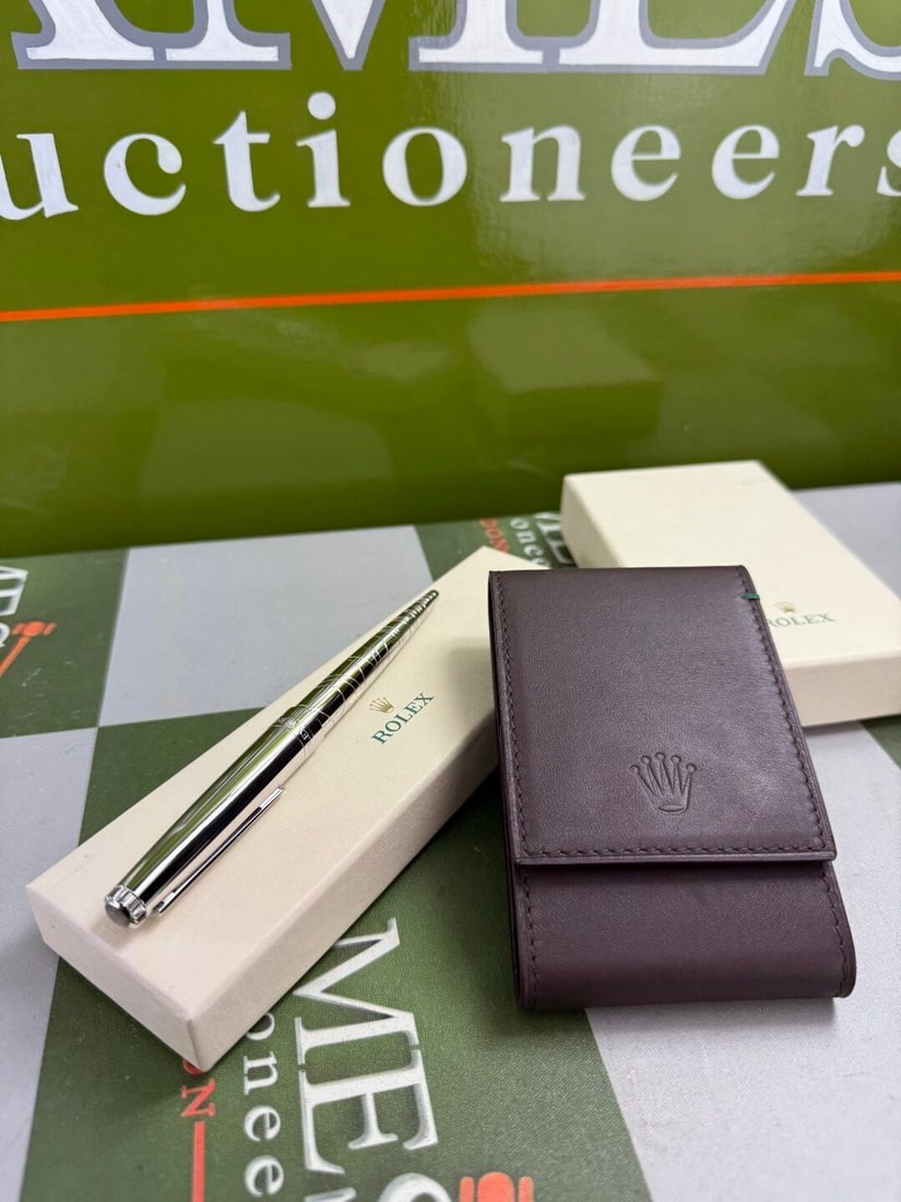 Official Rolex Merchandise Swirl Platinum Ballpoint Pen and Watch Travel Wallet Set (1 of 9)