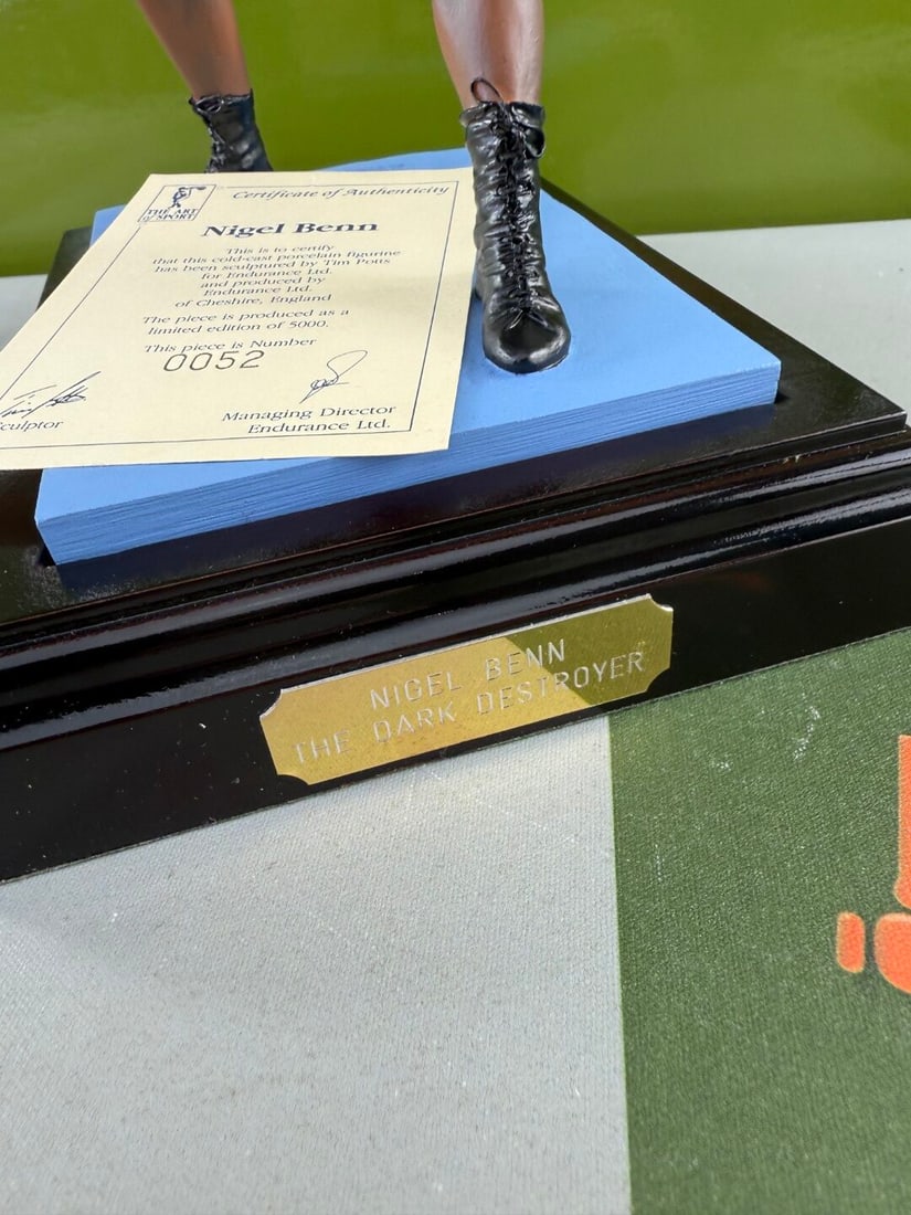 Nigel Benn Middleweight Boxing Champion- The Art Of Sport By Endurance Figurine. Sculpted by Daniel - 5