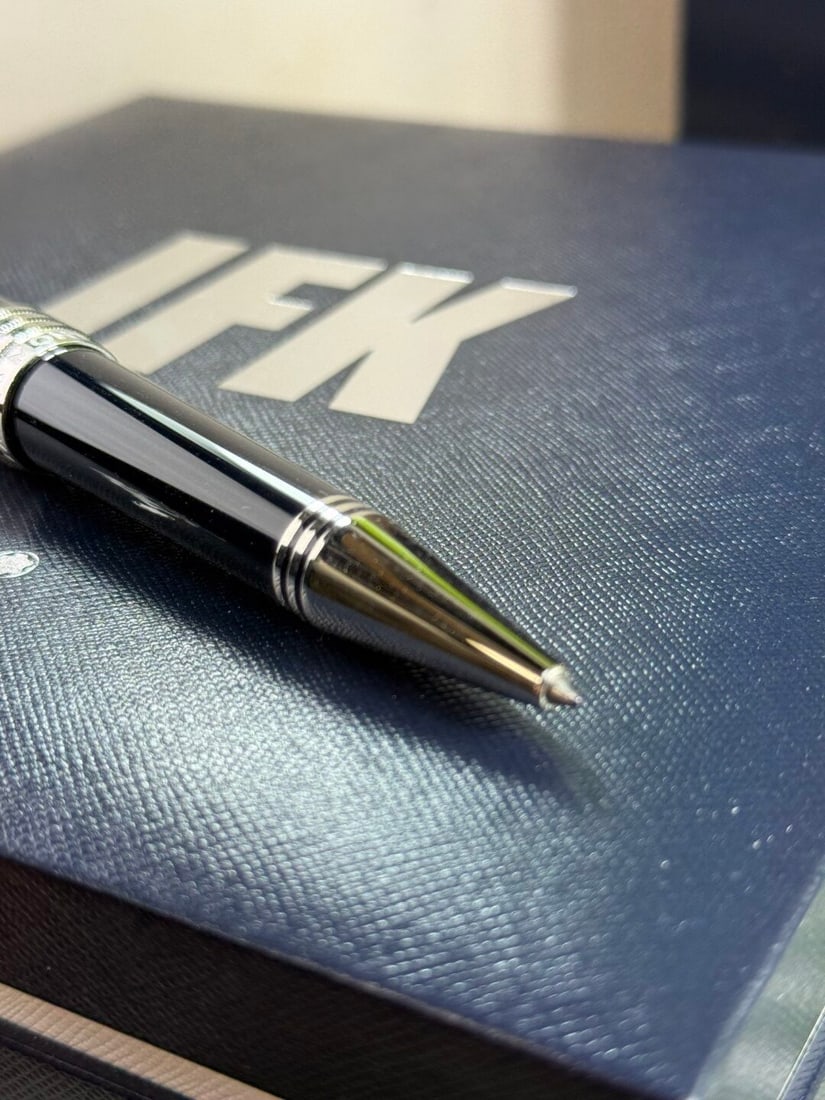 Montblanc Great Characters Special Edition JF Kennedy Ballpoint Pen 111046 - 3