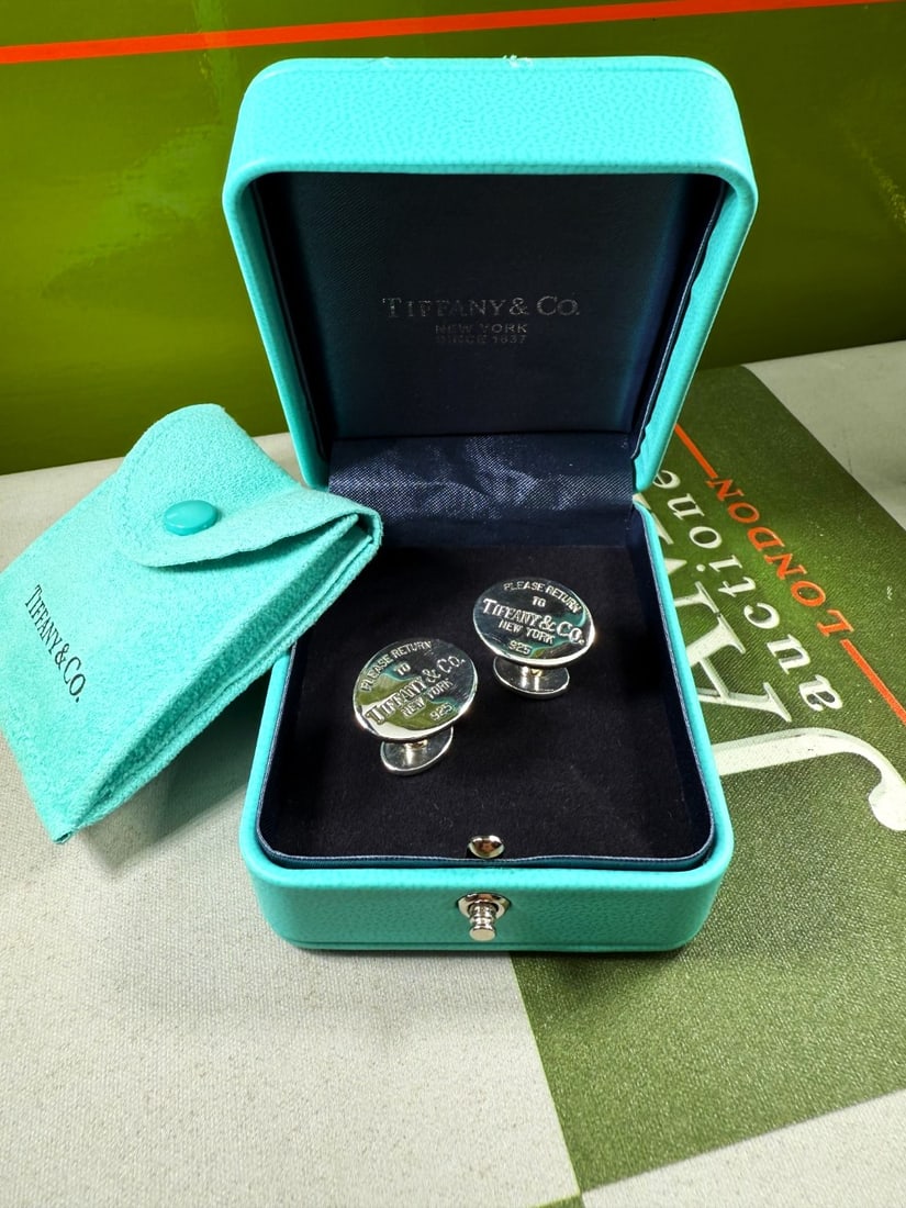 Tiffany & Co `Return To` Solid Silver Classic Cufflinks - 2