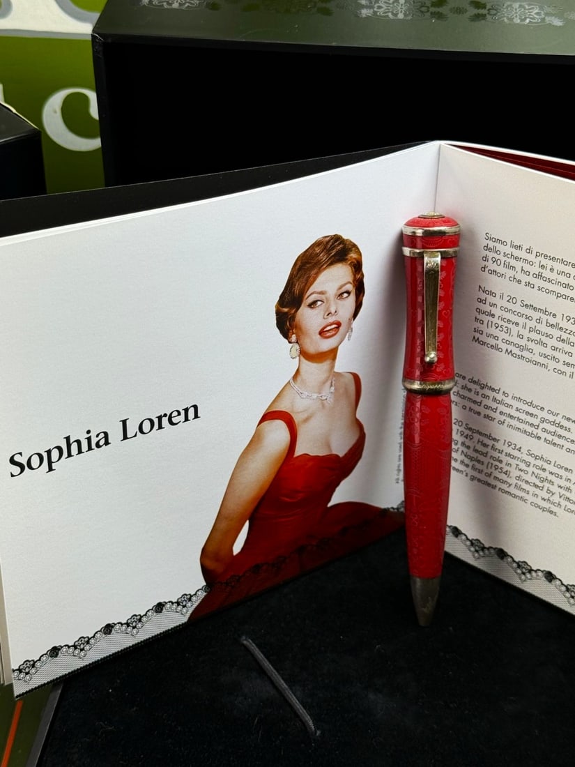 Montegrappa-Sophia Loren Limited Edition Rollerball Pen with Box and Papers Rrp £1900 - 11