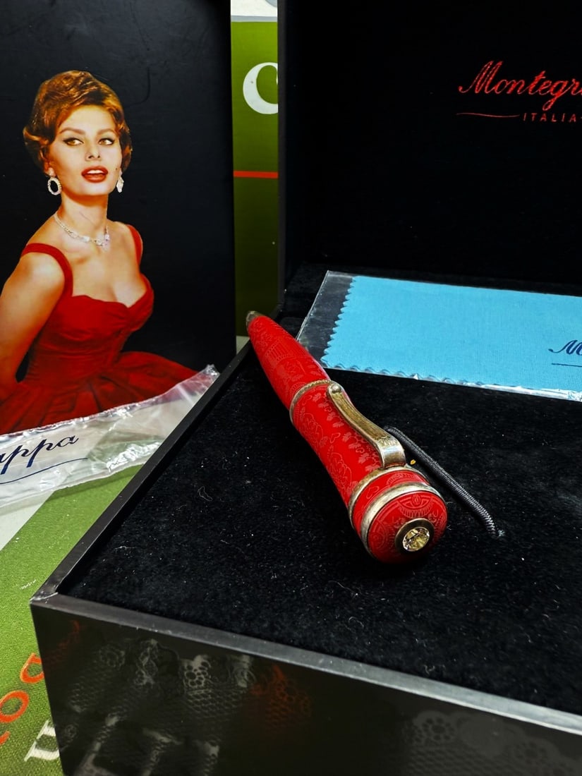 Montegrappa-Sophia Loren Limited Edition Rollerball Pen with Box and Papers Rrp £1900 - 6