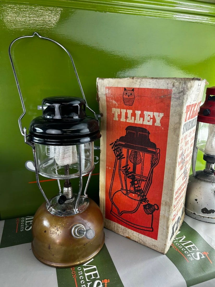 Pair of Vintage Tilley Lamps - 3