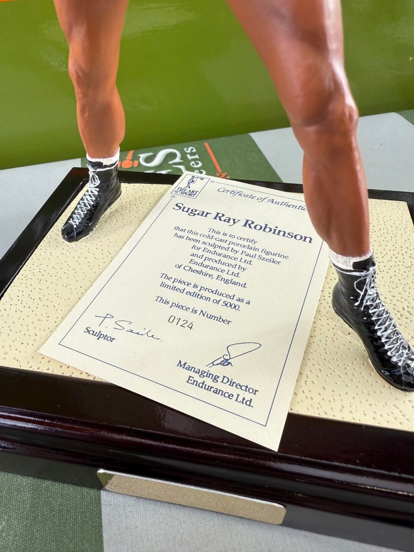Sugar Ray Robinson Middleweight Boxing Champion- The Art Of Sport By Endurance Figurine. Sculpted by - 3