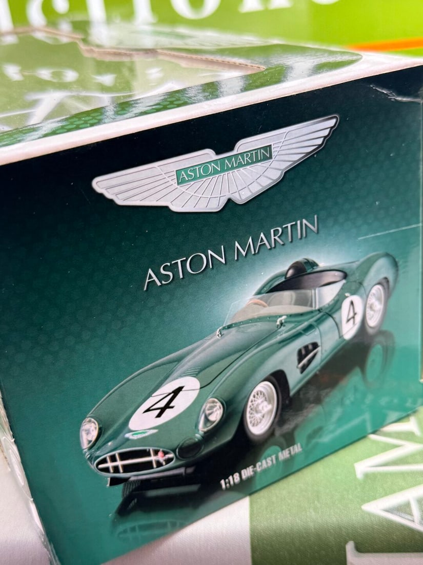 Ltd Edition 1:18 Scale Aston Martin DBR1, by Shelby Collectibles, Signed by Sir Stirling Moss - 4