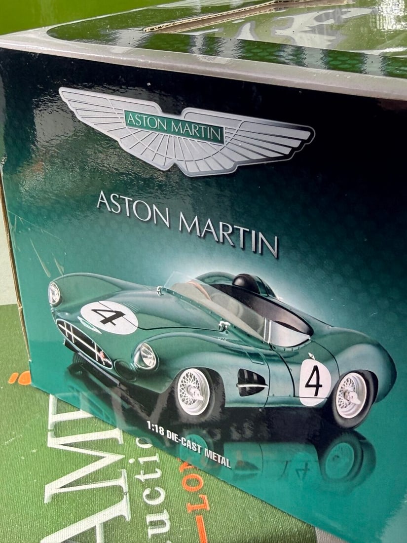 Ltd Edition 1:18 Scale Aston Martin DBR1, by Shelby Collectibles, Signed by Sir Stirling Moss - 5
