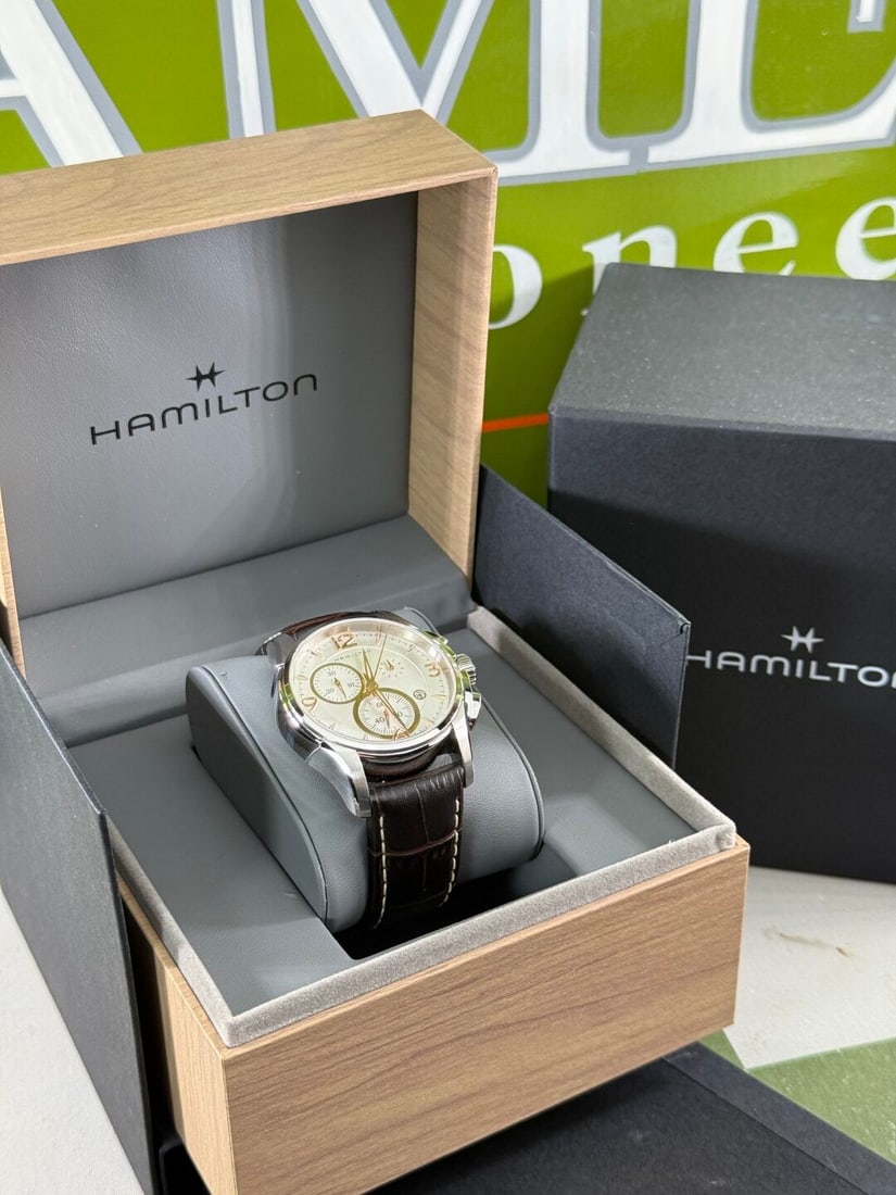 Hamilton Jazzmaster Rose Gold Chronograph Edition - 2