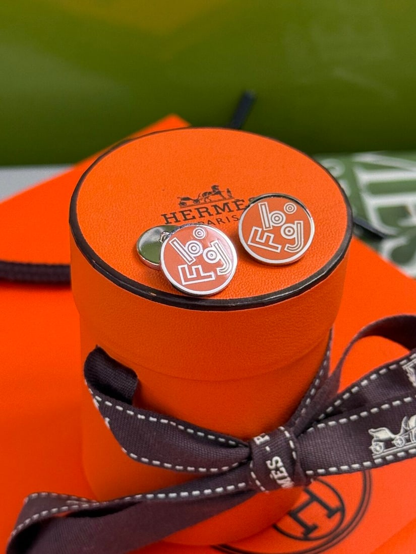 Hermes Paris-Rare `Clou De Selle` Orange Enamel Cufflinks - 2