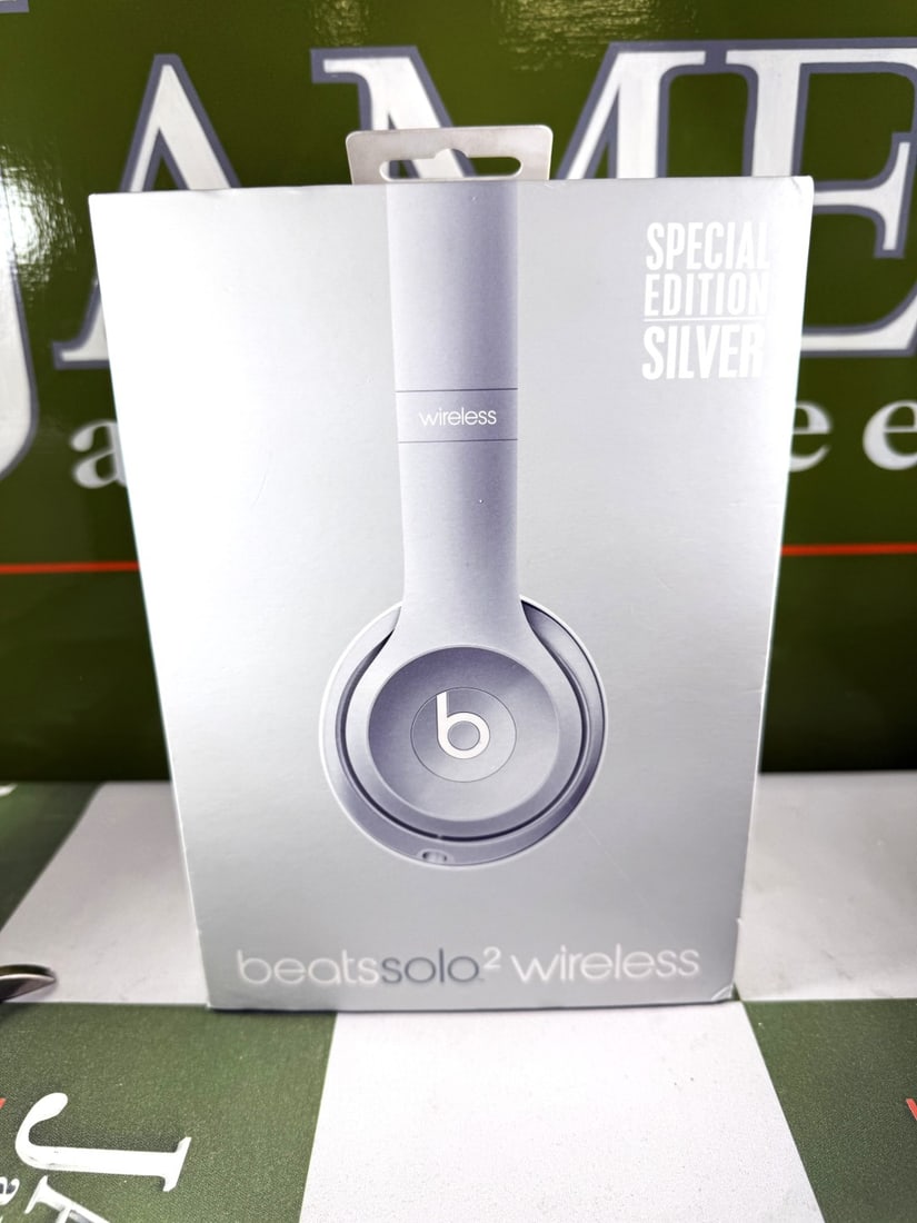 Beats Solo 2 Wireless Special Edition Silver- Original Rrp £269 - 2