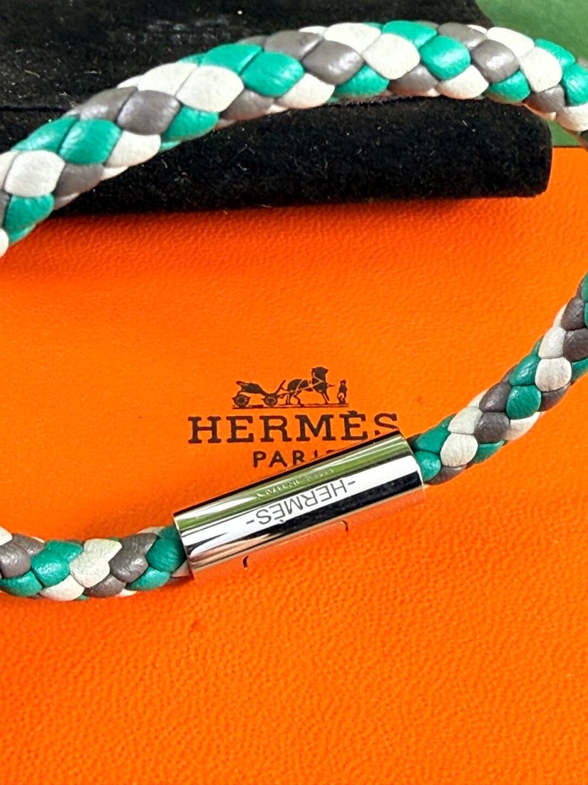 Hermes Goliath Bracelet Green, Grey & White Leather with Palladium Clasp - 4