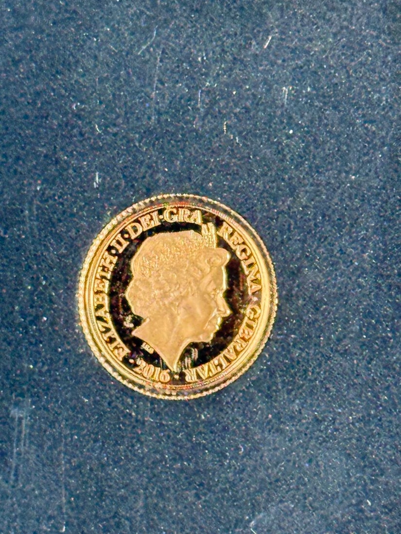 The Battle of the Atlantic Quarter Solid Gold Sovereign - 18