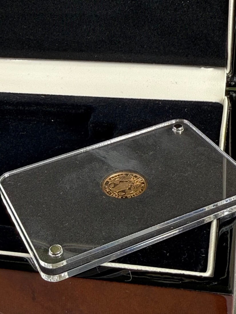 The Battle of the Atlantic Quarter Solid Gold Sovereign - 19