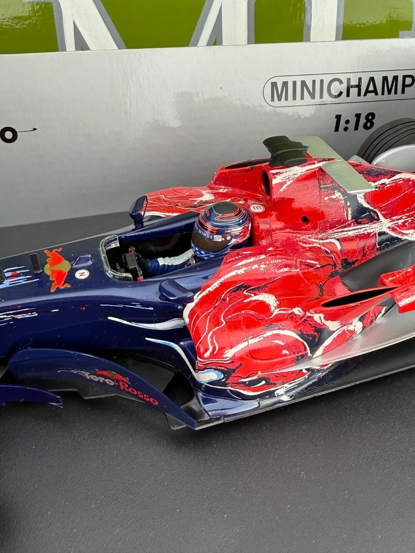 Minichamps 1:18 Toro Rossi cosworth STR1 S Speed 2006 - 5