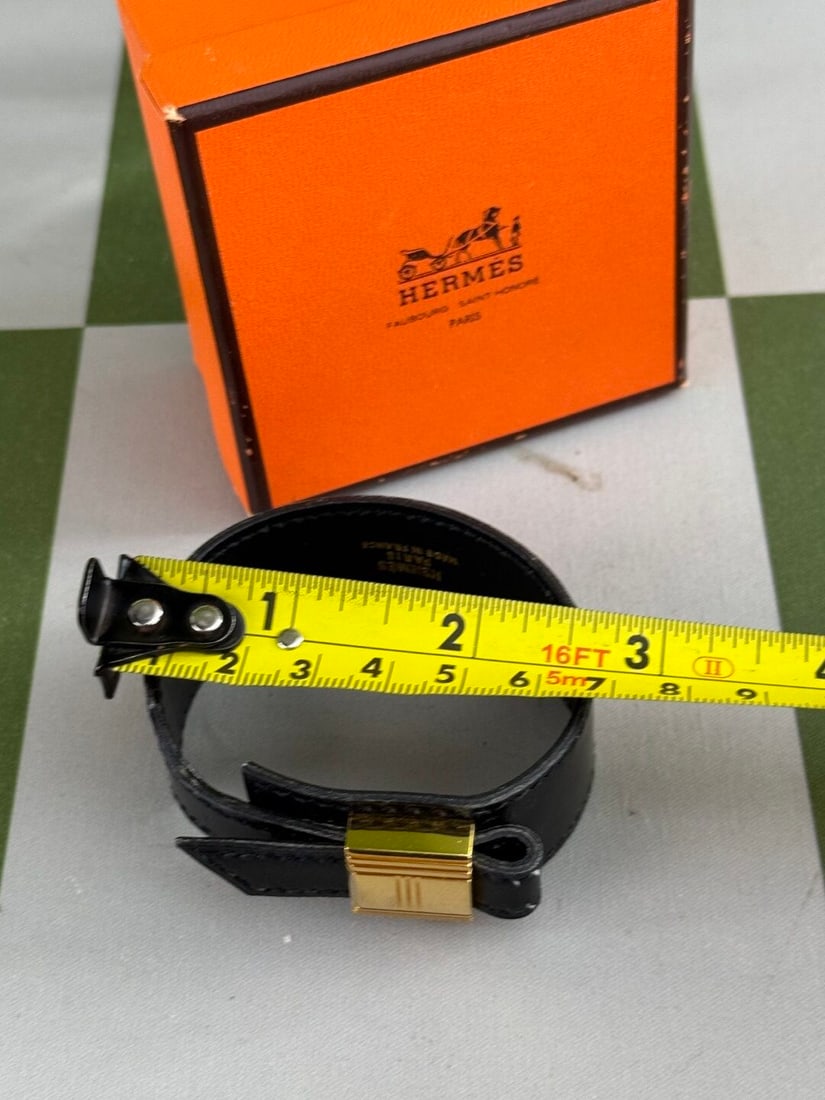 Hermes Paris Rare Vintage Artemis Bracelet In Leather & Gold Plated - 2
