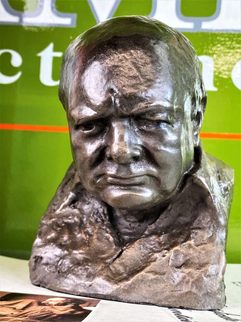 Sir Winston Churchill Bust By Oscar Nemon - 2