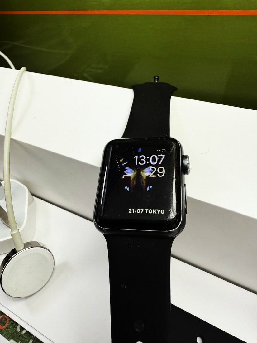 Apple iWatch Series 3 - 4