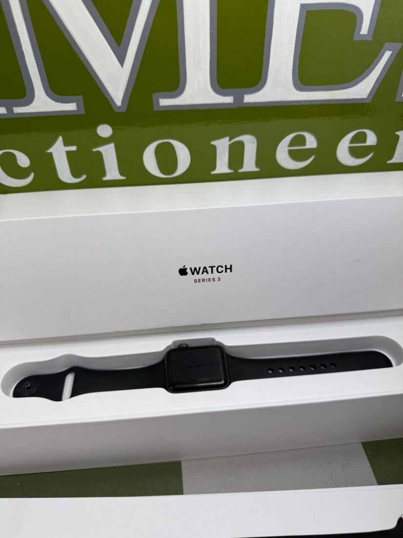 Apple iWatch Series 3 - 6