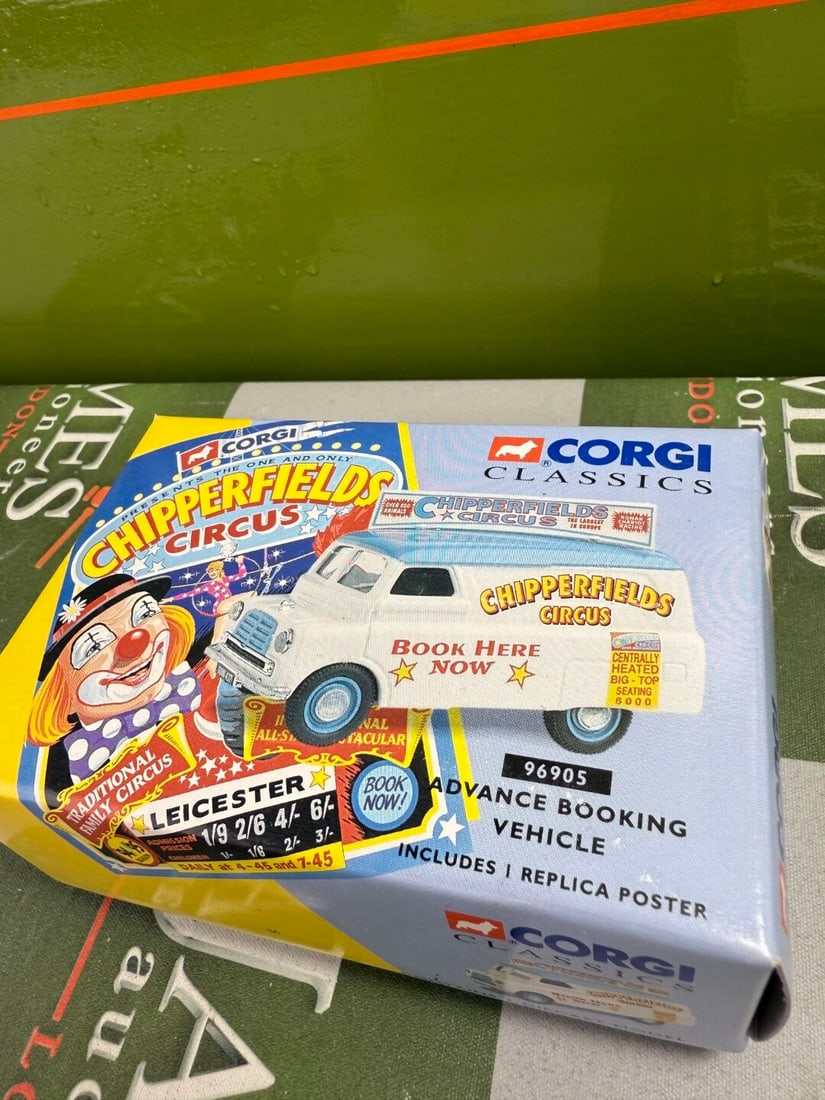Chipperfields Circus Corgi Classics Collection 96905 Advance Booking Vehicle - 4
