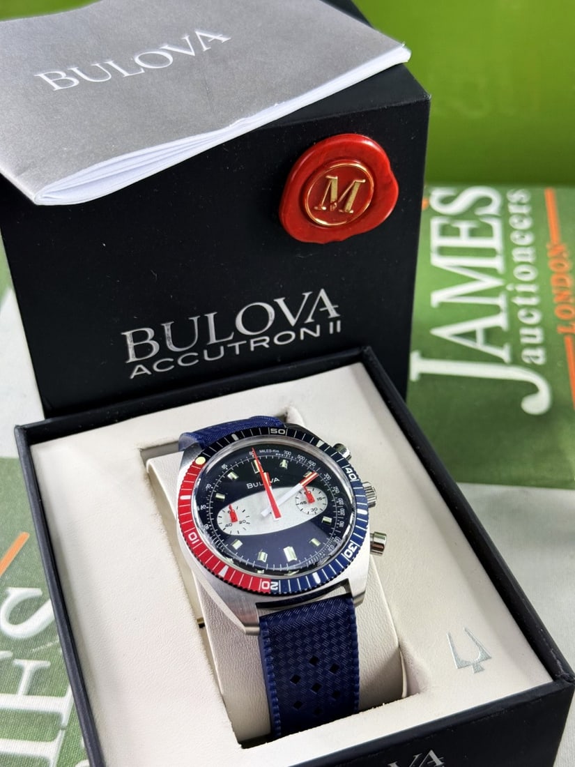 Bulova Surfboard Blue Pepsi Archive Chronograph A Series Quartz Edition (1 of 6)
