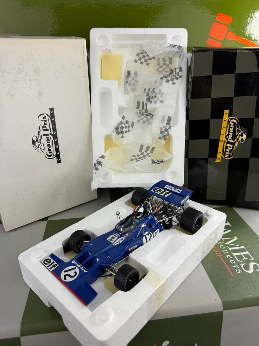 Exoto Grand Prix Classics 1:18 Tyrell 002 Francois Cevert - 2