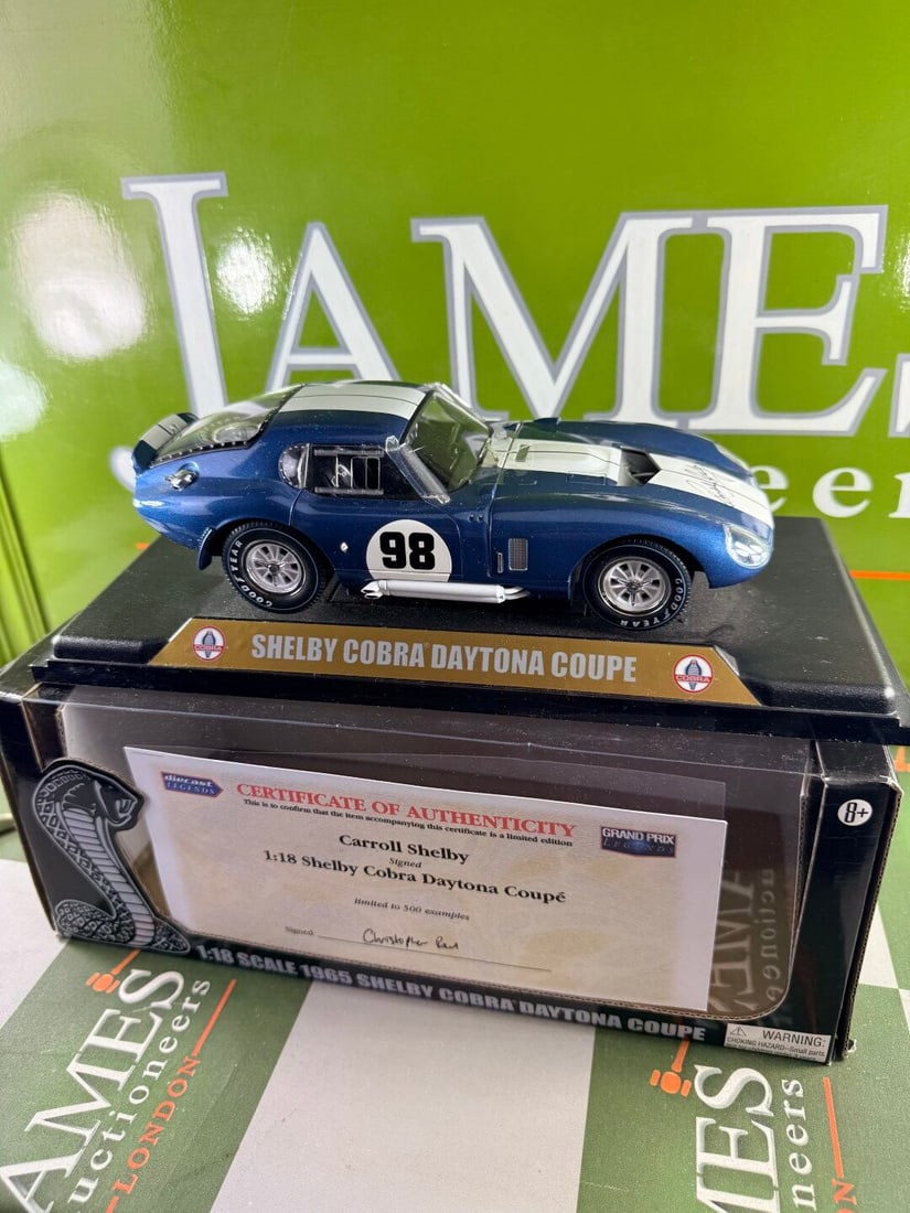 ltd Edition 1:18 scale Shelby Cobra Daytona, by Shelby Collectibles, signed by Carroll Shelby - 2