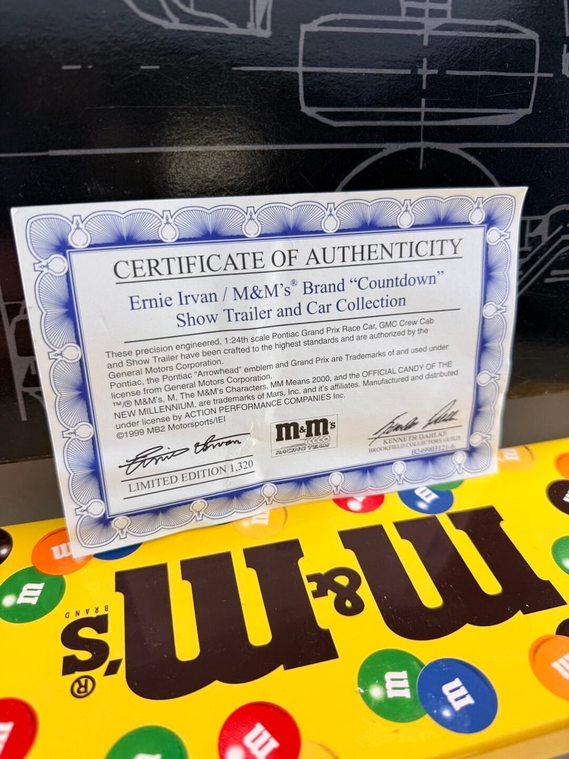 A Brookfield Collectors Guild Nascar 1:24 scale Crew Cab M&M Countdown Show Trailer and car. - 4