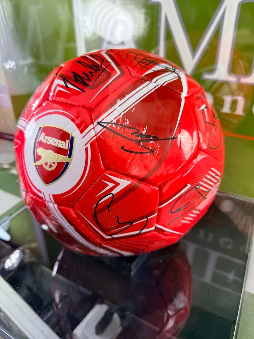 Arsenal Signed Football By Current Squad 2024-2025 - 3