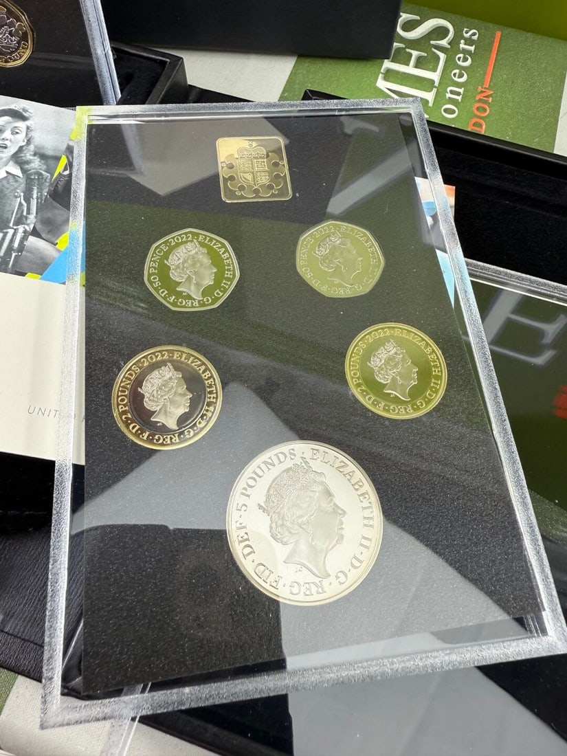 The Royal Mint 2022 Making History Edition Of Coinage /COAs Etc - 5