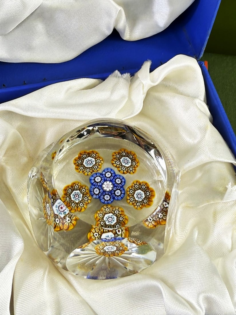 Vintage Scottish Glass Paperweight Circa 60/70`s - 2