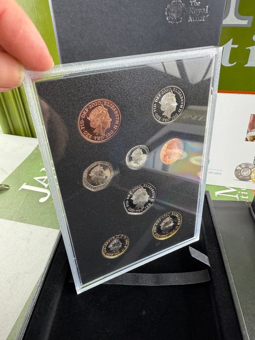 Royal Mint 2020 United Kingdom Collector Edition Coin Set - 9