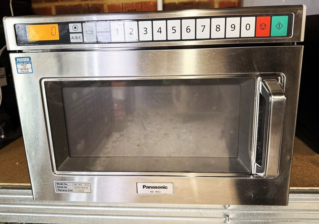 Panasonic NE-1853 Commercial Catering 1800w Microwave Oven - 5